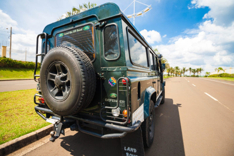 Preparativos imagem do Land Rover Defender 110 do Memórias de Mochila