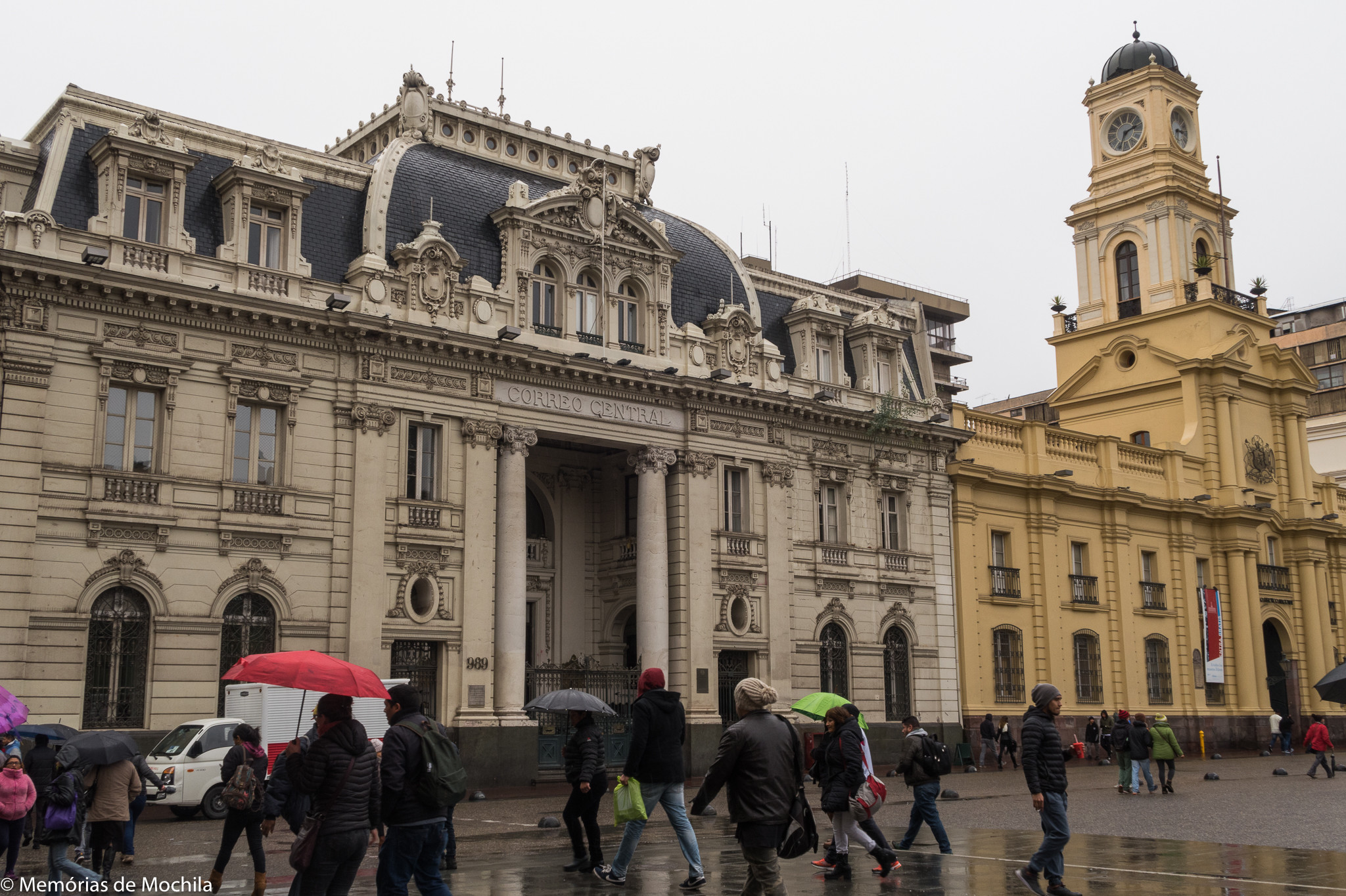 Santiago Plaza de Armas Correo Central Museo Historico Nacional