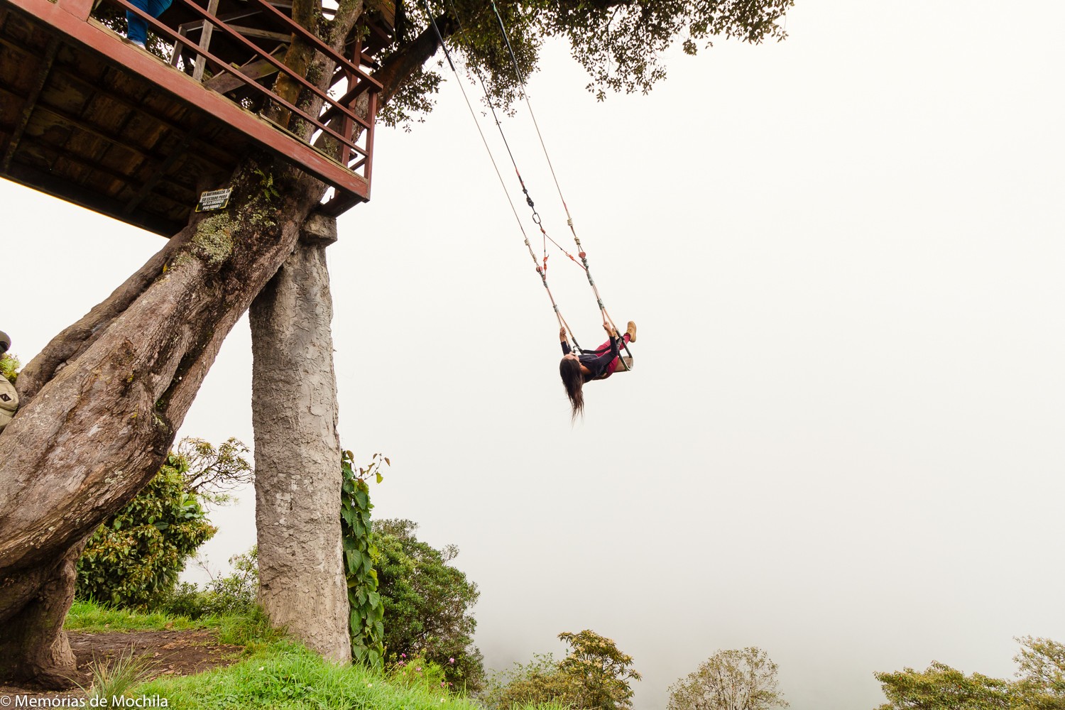 Baños, destino barato de aventura balanço baños
